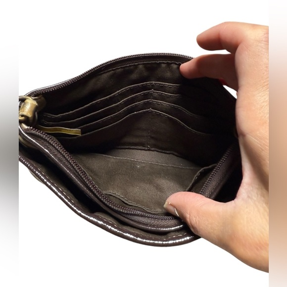 Coach Signature Brown min clutch w Coin Charm – Seen Some Things, Still a Babe - Picture 4 of 4